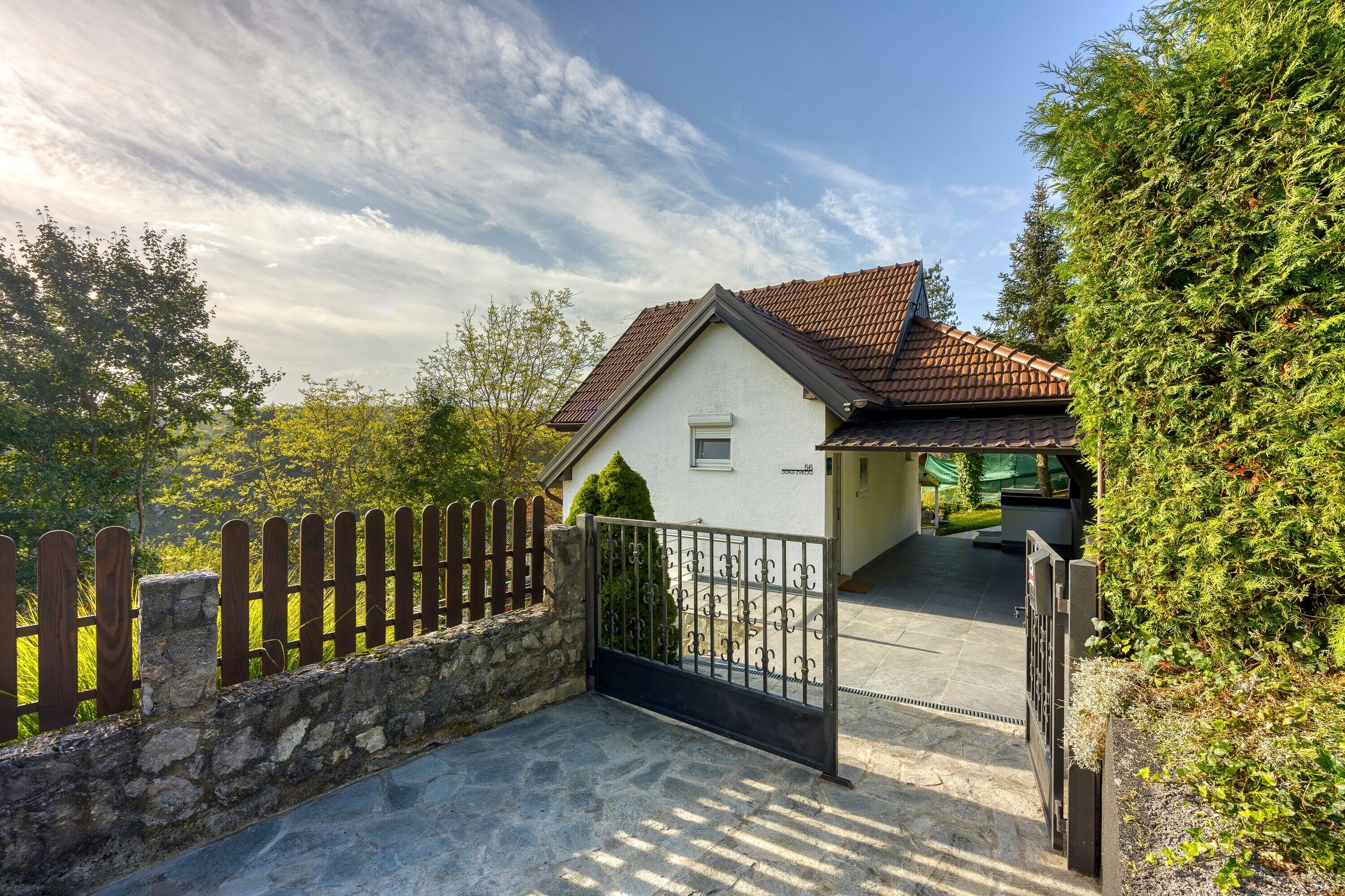 Family House, Multiple Bedrooms, Mountainside (Haven Near The River) | Property entrance