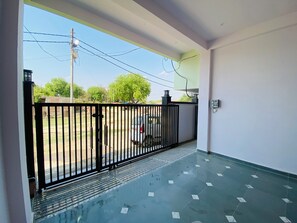 Property grounds - Green View Apartment,Entire 2 bedroom apartment with private kitchen and parking (Varanasi)