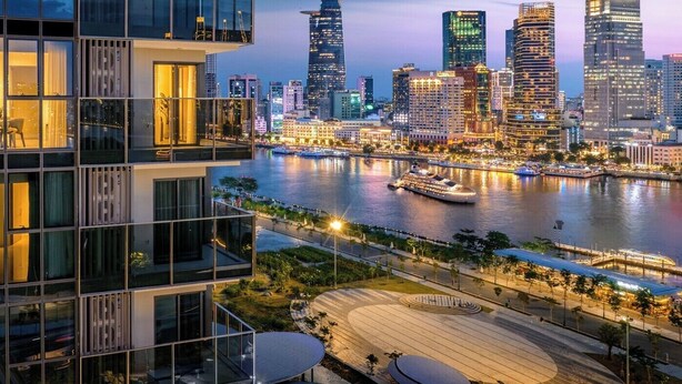 Sundeck - The Metropole Opera Residence by Kaystay (Ho Chi Minh City)