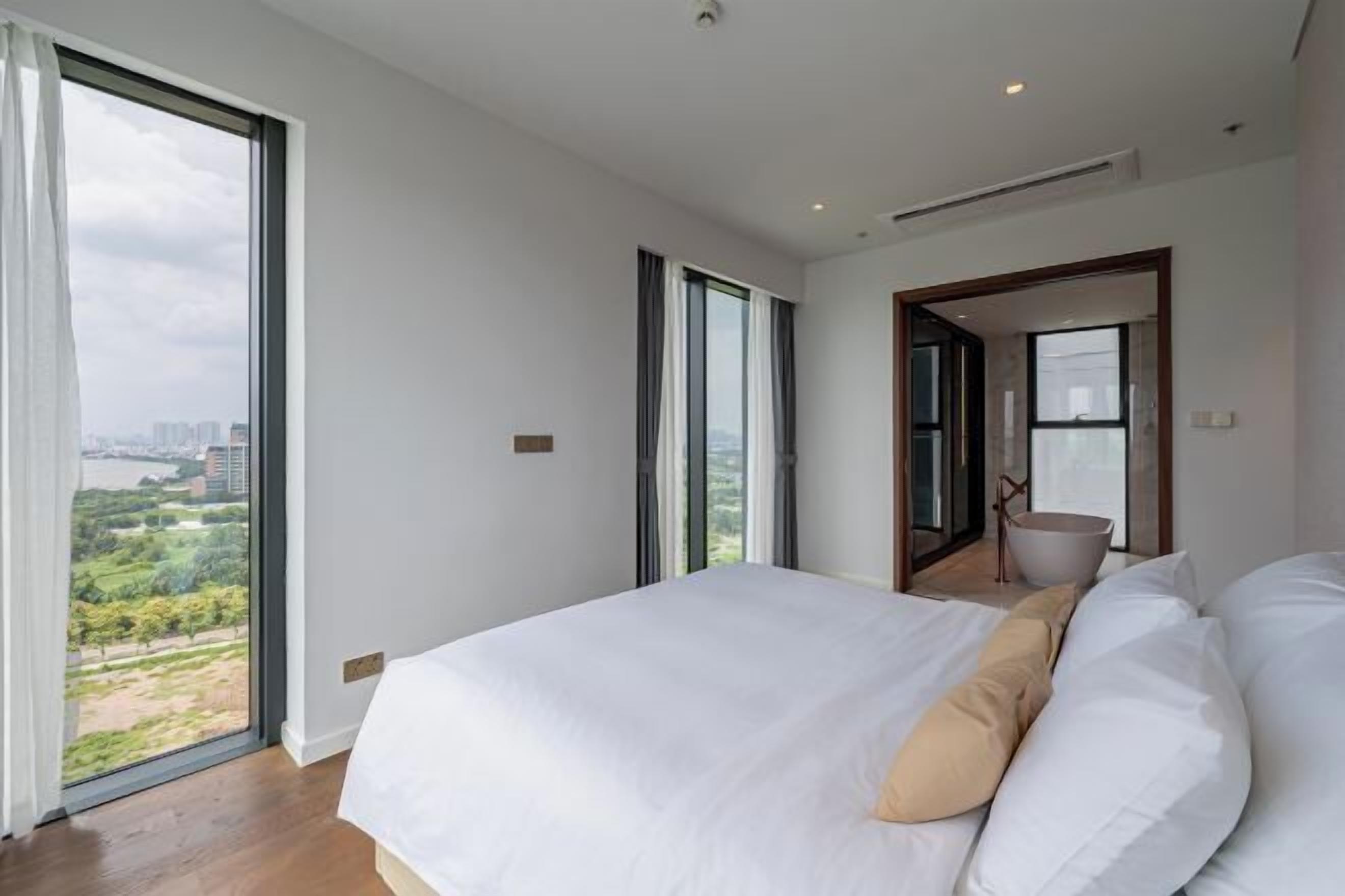 Premium bedding, pillowtop beds, individually decorated