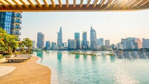 Terrace/patio - The Metropole Opera Residence by Kaystay (Ho Chi Minh City)