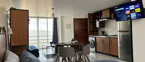 Deluxe Loft, 1 Queen Bed with Sofa bed, Non Smoking | Down comforters, individually decorated, individually furnished