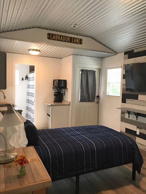 Riverside Cabin In Bend, Tx. 5 Minutes From Colorado Bend State Park - Texas