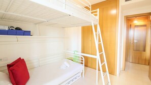 2 habitaciones, wifi gratis y ropa de cama
