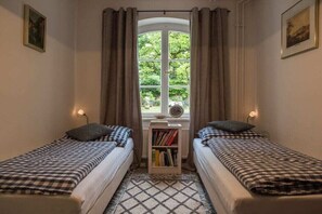 1 bedroom, iron/ironing board, travel cot, free WiFi - Holiday apartment Kutscherstube (Altenbeken)