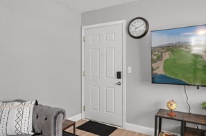 Smart TV, stereo, computer monitors