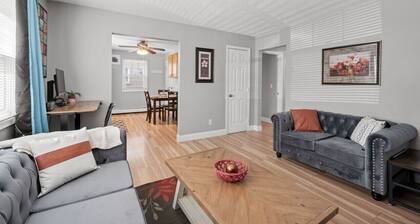 Tranquil 2BR Apt Mpls - 8075 Apt 2