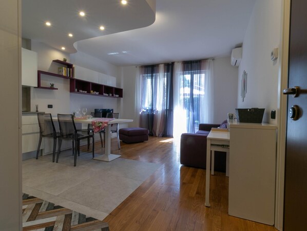 Apartment | 1 bedroom - Violet House Garden (Lecco)