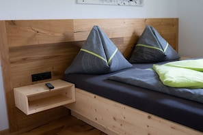 2 Schlafzimmer, Internetzugang, Bettwäsche