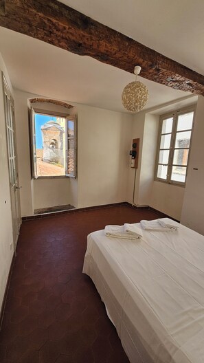 1 soverom, wi-fi og sengetøy