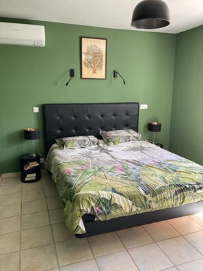 4 Schlafzimmer, Bügeleisen/Bügelbrett, WLAN, Bettwäsche