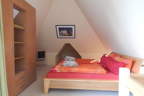 2 bedrooms, iron/ironing board, travel cot, free WiFi - 16 Böhler Brise Modern retreat (Sankt Peter Ording)