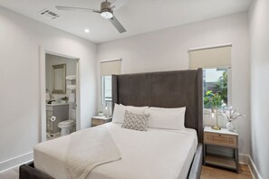 6 bedrooms, free WiFi, bed sheets