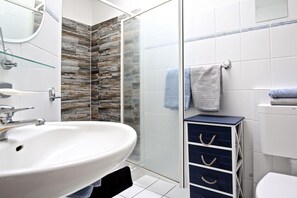 Shower - Anchorage South Modern retreat (Wangerooge)