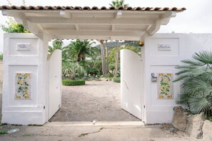 Property grounds - Villa Alba by MyVillaCollection (Ischia)