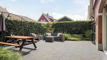 Buiten dineren