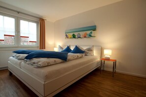 1 bedroom, free WiFi, bed sheets - Appealing apartment near town center (Norderney)