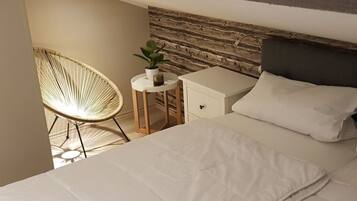 3 Schlafzimmer, Schreibtisch, Bügeleisen/Bügelbrett, Reisekinderbett