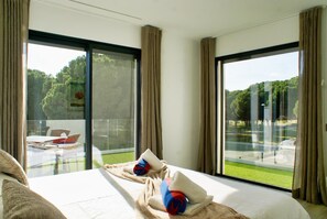 4 habitaciones, tabla de planchar con plancha y wifi gratis 