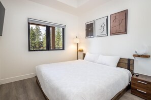 1 bedroom, Internet, bed sheets