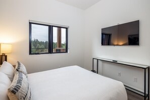 2 bedrooms, Internet, bed sheets