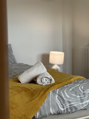 อพาร์ทเมนท์ | 2 ห้องนอน, เตารีด/โต๊ะรีดผ้า, Wi-Fi ฟรี, ผ้าปูที่นอน