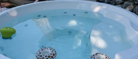 室外 Spa 池