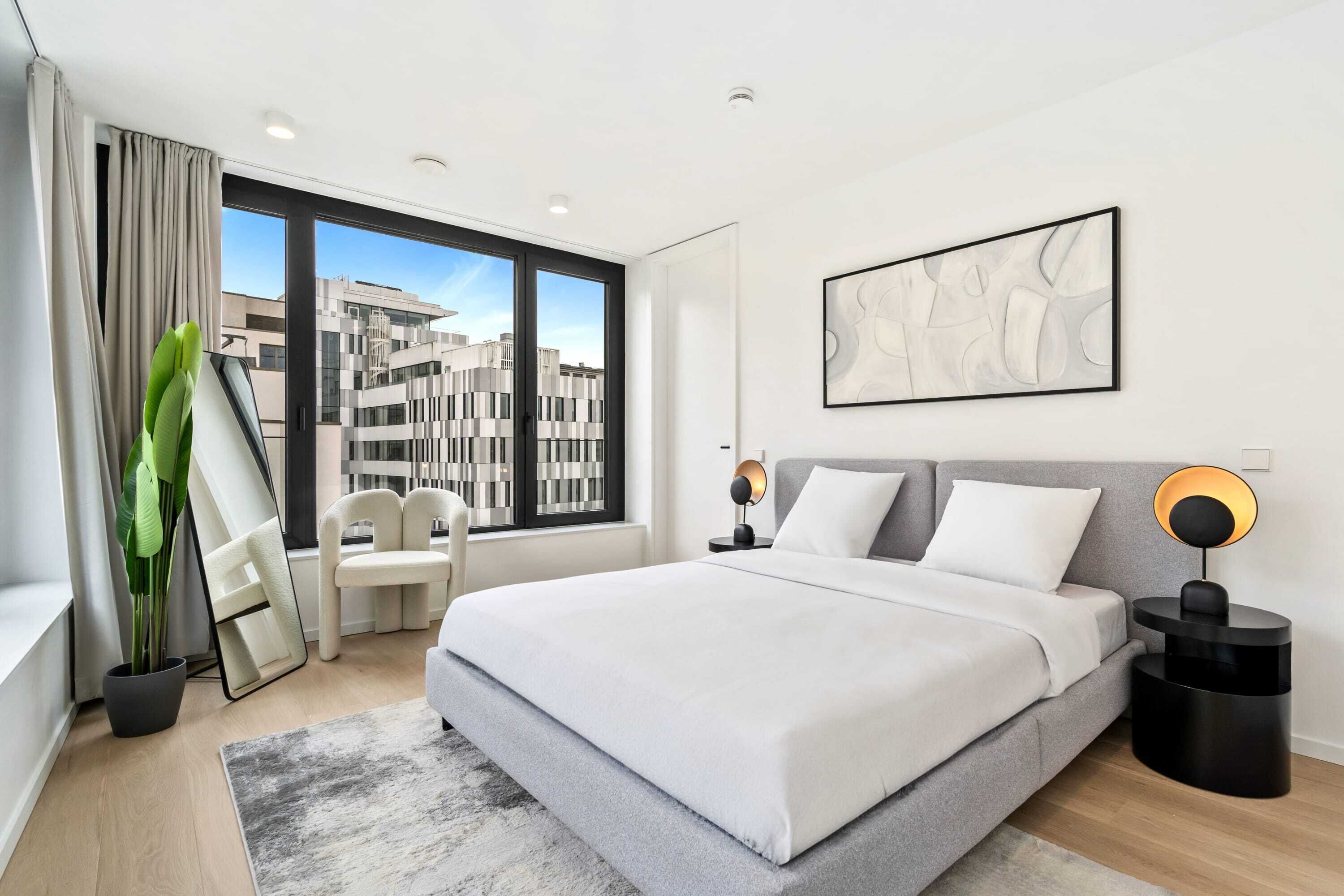 1 habitación, tabla de planchar con plancha, wifi y ropa de cama 