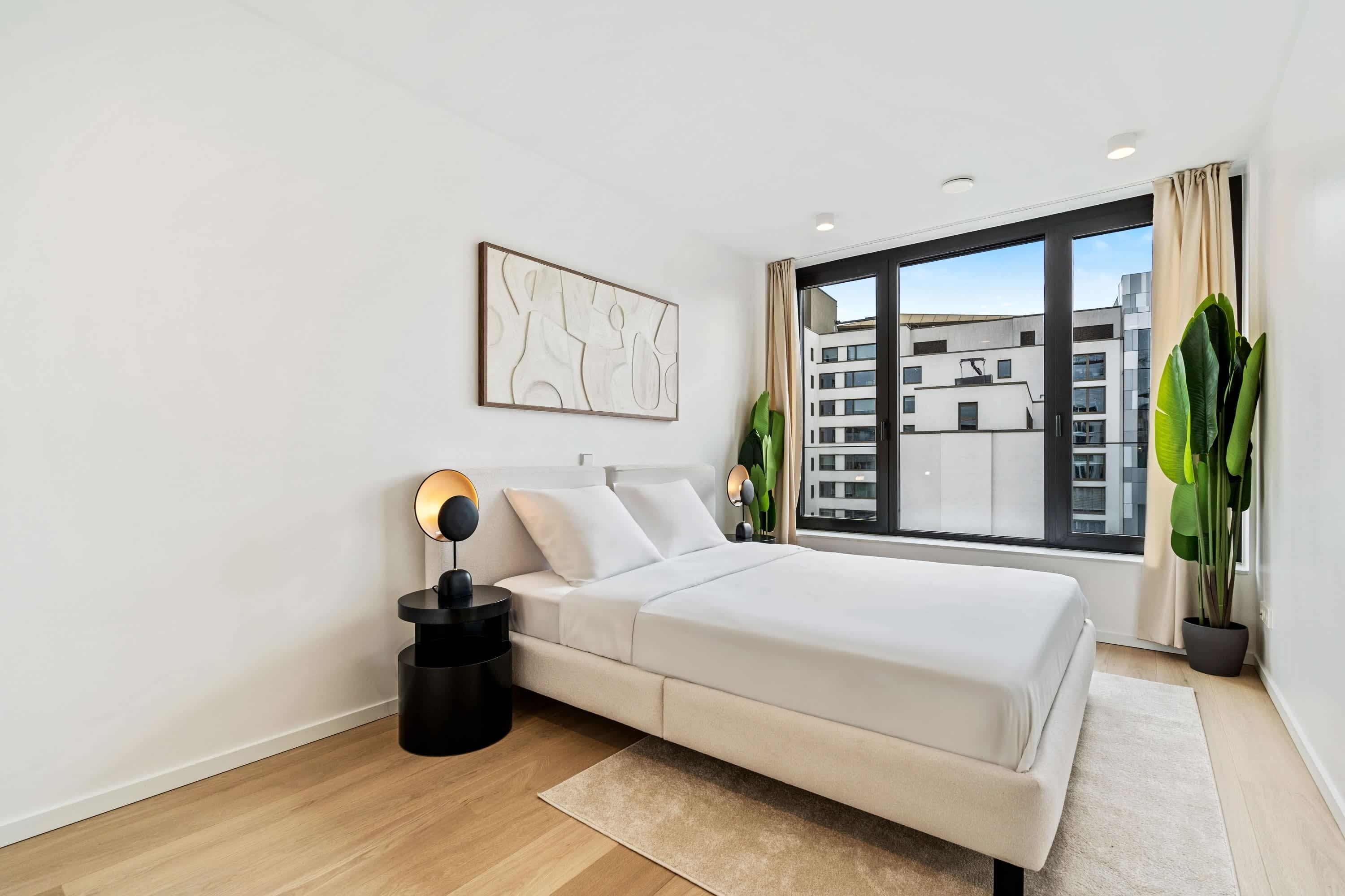 3 bedrooms, desk, iron/ironing board, WiFi