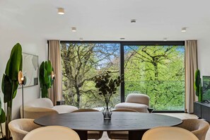 Interior - Spacious 6th-Floor Gem: Modernity Meets Comfort! (Luxembourg)