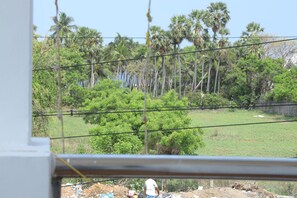 Pemandangan dari hartanah