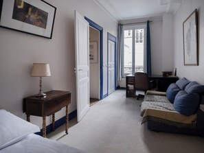 Classic House, 4 Bedrooms, Non Smoking, Kitchen | 4 bedrooms, free WiFi, bed sheets - Paris Mozart Prestige Residence (Paris)