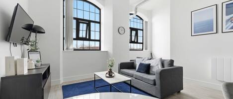 Televisión y oficina