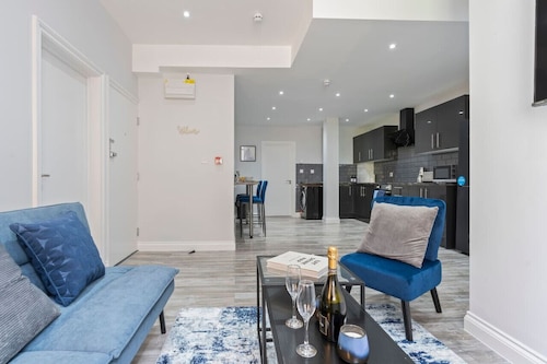 Modern Coastal Apartment