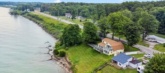 Lake Erie Getaway - Sunset Deck + Near GOTL Strip