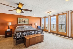 3 chambres, bureau, Wi-Fi, literie fournie