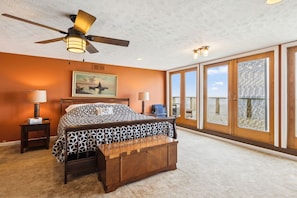 3 quartos, escrivaninha, Wi-Fi, roupa de cama