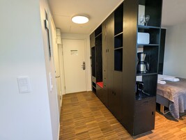 스탠다드 스튜디오 | 저자극성 침구, 다리미/다리미판, 무료 WiFi