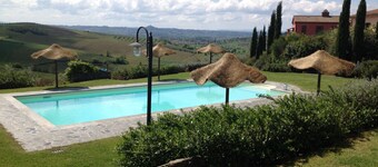 Apartment near Florence and Montecatini with pool - Farmhouse