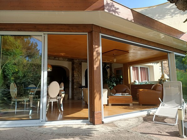 Terrace/patio - Location Maison Ollioules Sanary 12 Personnes (Ollioules)