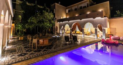 Palais Shazam & Spa
