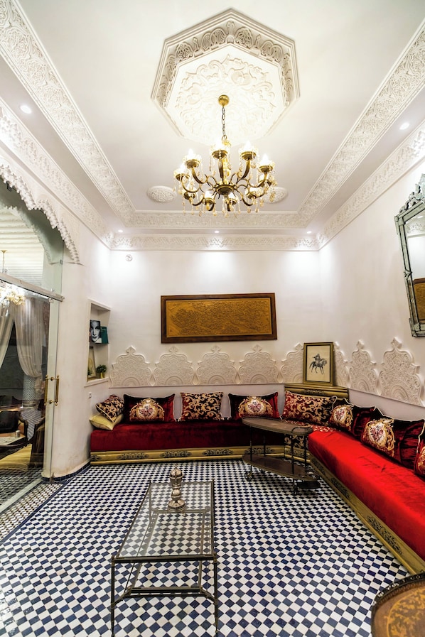 Unclassified image, 1 of 151, button - Palais Shazam & Spa (Fes)
