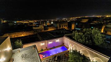 Front of property – evening/night