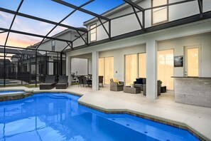 Beheizter Pool