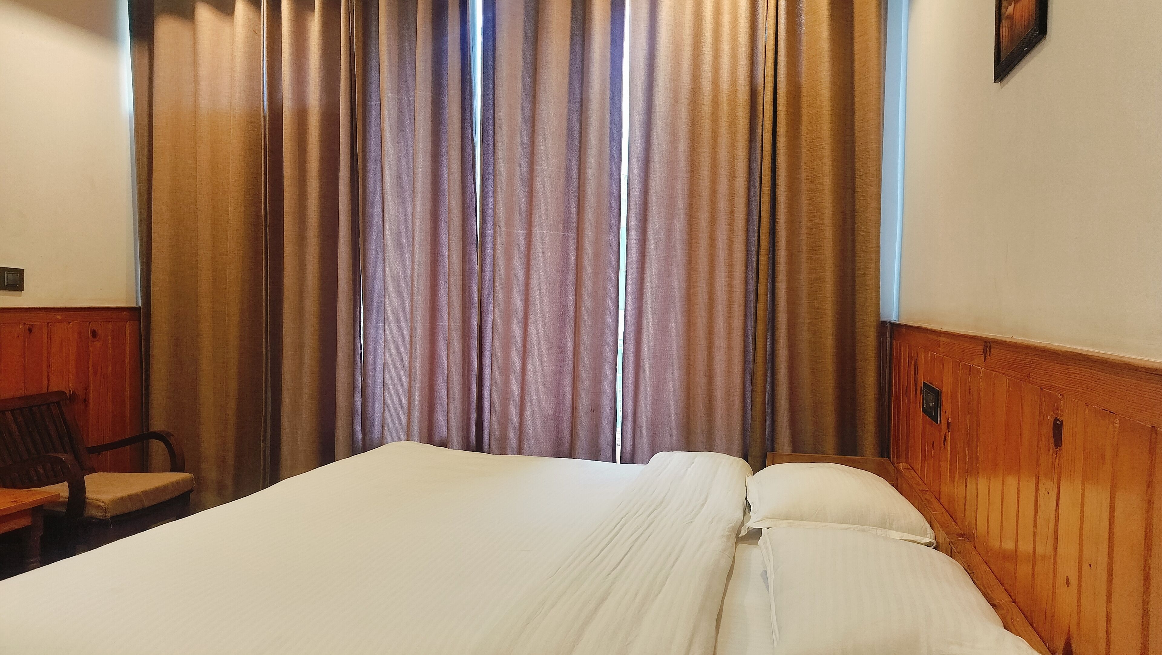 Premium Room | Free WiFi