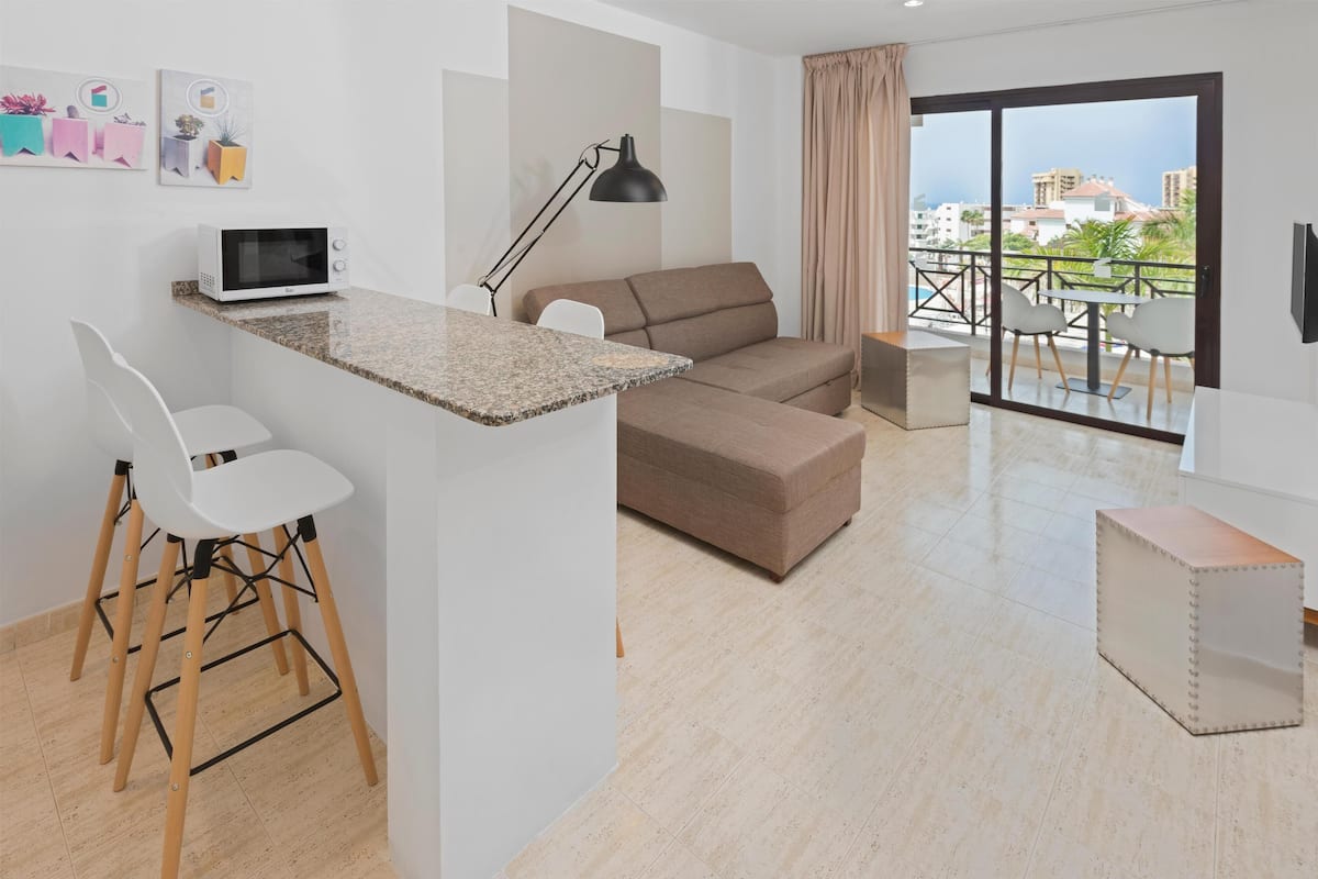 Apartamento 1 dormitorio con terraza ó balcón | Blendingsgardiner og wi-fi (inkludert)