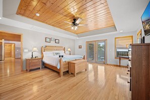 3 Schlafzimmer, Bügeleisen/Bügelbrett, Reisekinderbett, kostenloses WLAN