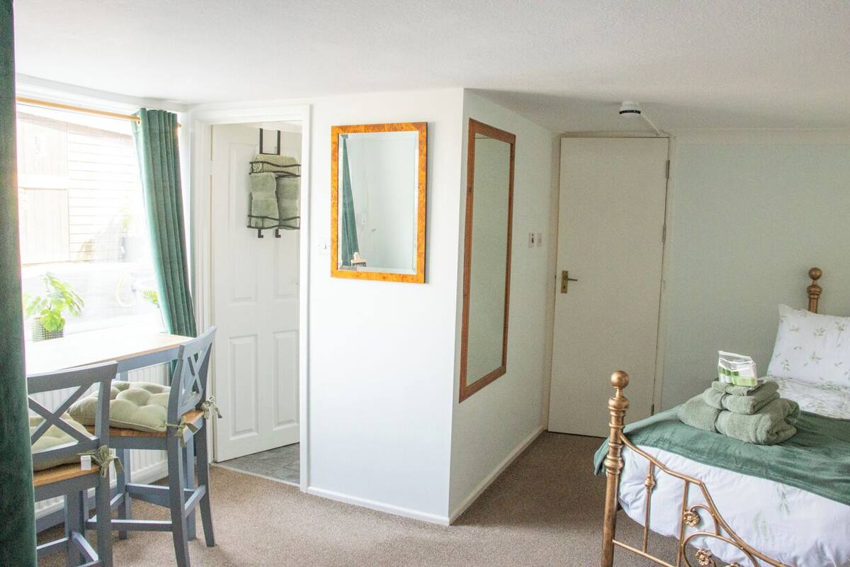 Basic Double Room, Garden View | Premium bedding, memory foam beds, WiFi (free)