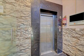 Elevator