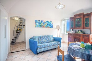 Family Apartment, Multiple Bedrooms (Casa Felice) | Living area - Casa Felice (Sanremo)